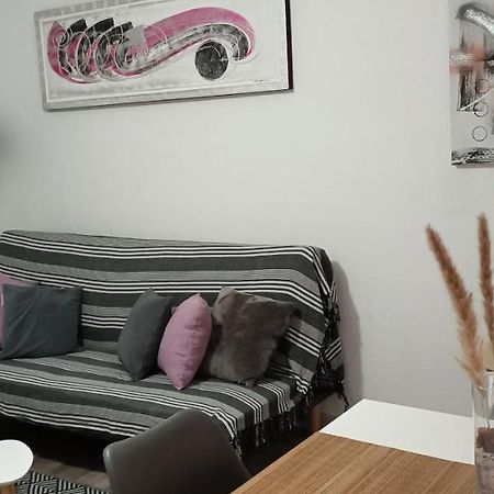 Appartement Tout Confort 萨洛 外观 照片