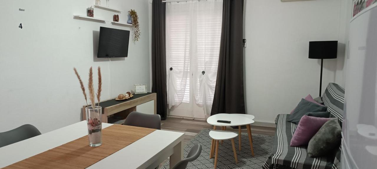Appartement Tout Confort 萨洛 外观 照片
